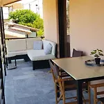 Olympion Village זכארו