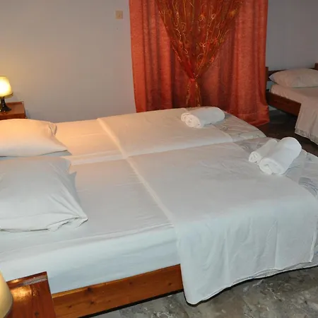 Olympion Village アパートホテル