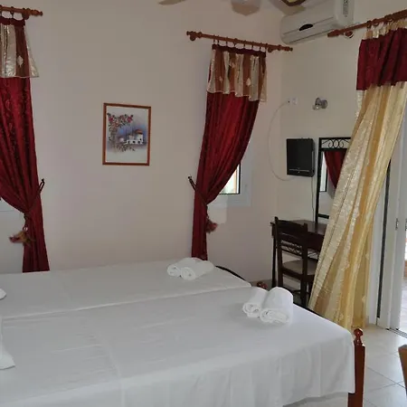 Olympion Village アパートホテル 3*