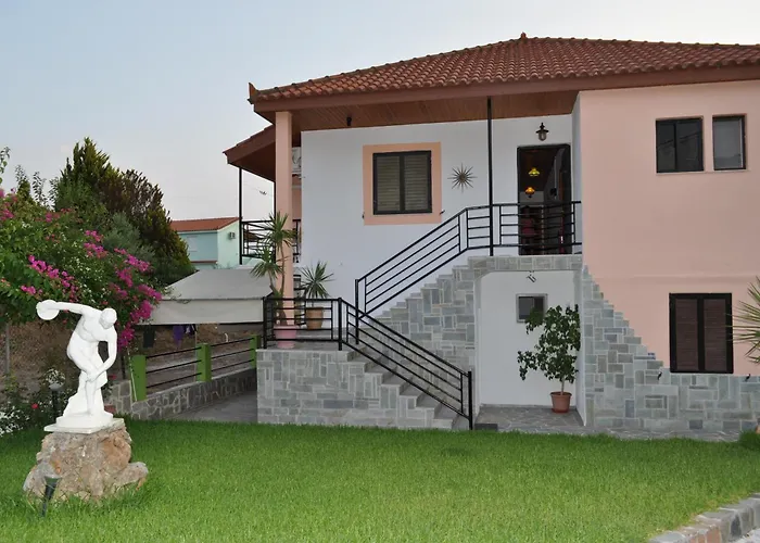 Olympion Village Studios Lejlighedshotel 3*