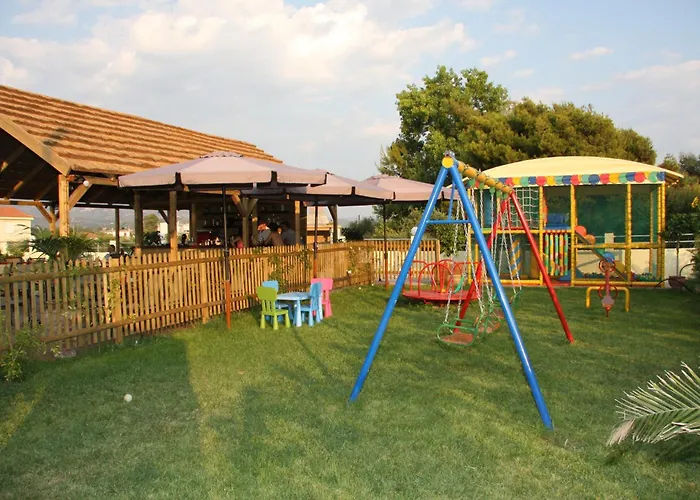 Olympion Village Studios Lejlighedshotel 3*