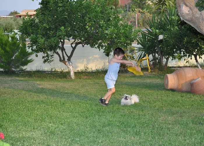 Olympion Village 3* ザハロ