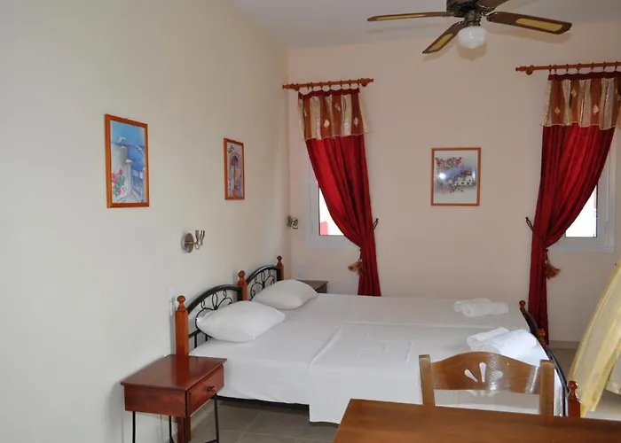 Olympion Village Studios Lejlighedshotel