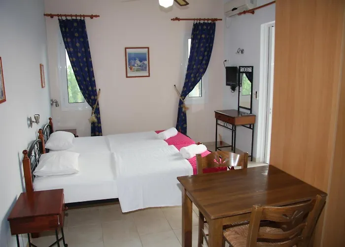 Olympion Village アパートホテル